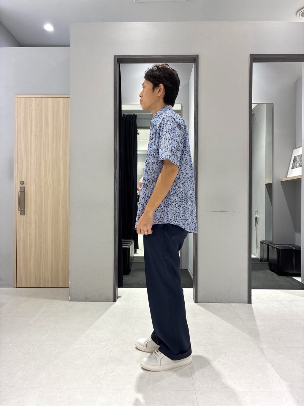 わいずみさんの「TAKEO KIKUCHI｜【撥水】ライトウェイト ボディバッグ」を使ったコーディネート