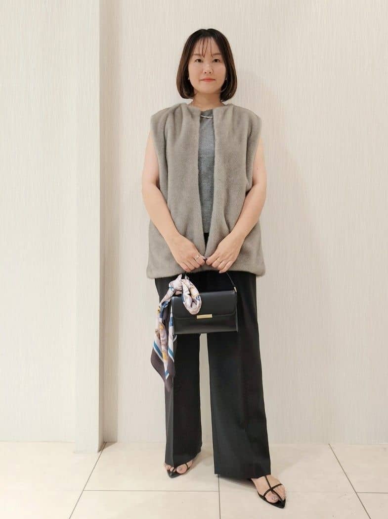 naokoさんの「UNTITLED｜【前後2WAY/アンサンブル可/ゆったり】シアーカーディガン」を使ったコーディネート