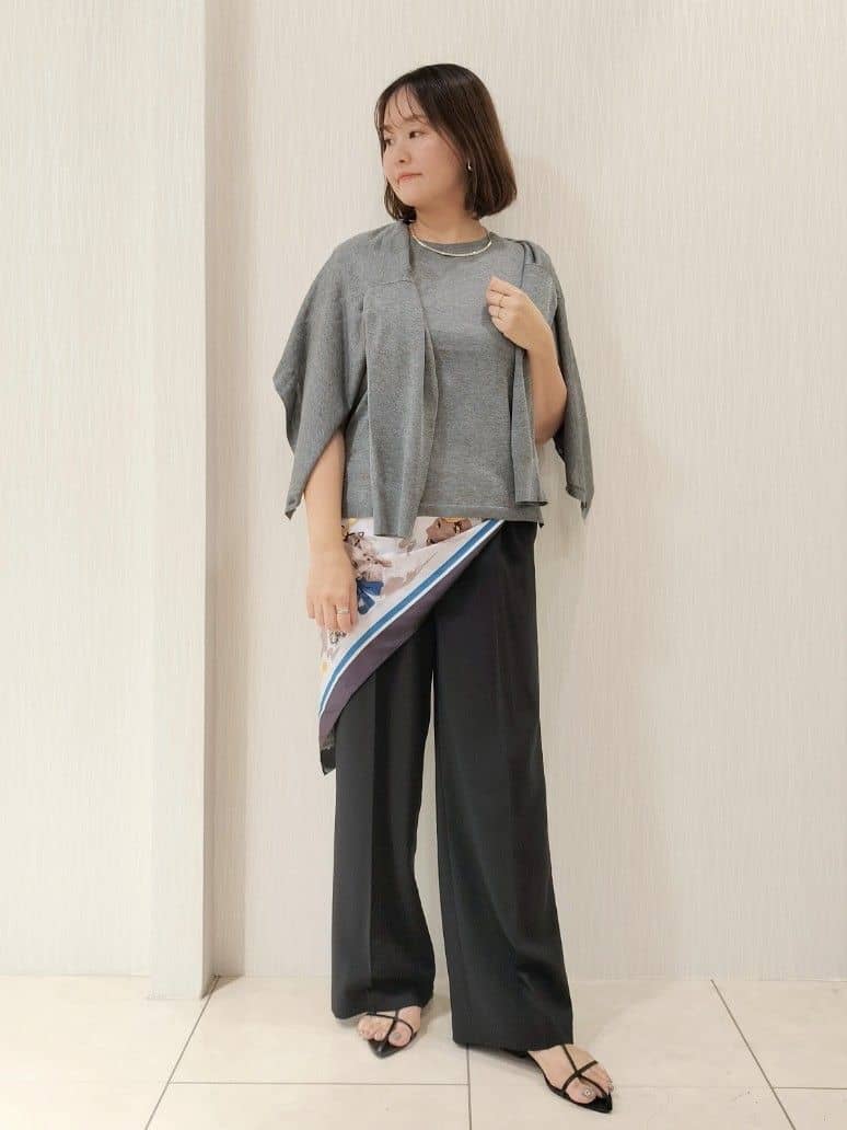 naokoさんの「UNTITLED｜【前後2WAY/アンサンブル可/ゆったり】シアーカーディガン」を使ったコーディネート
