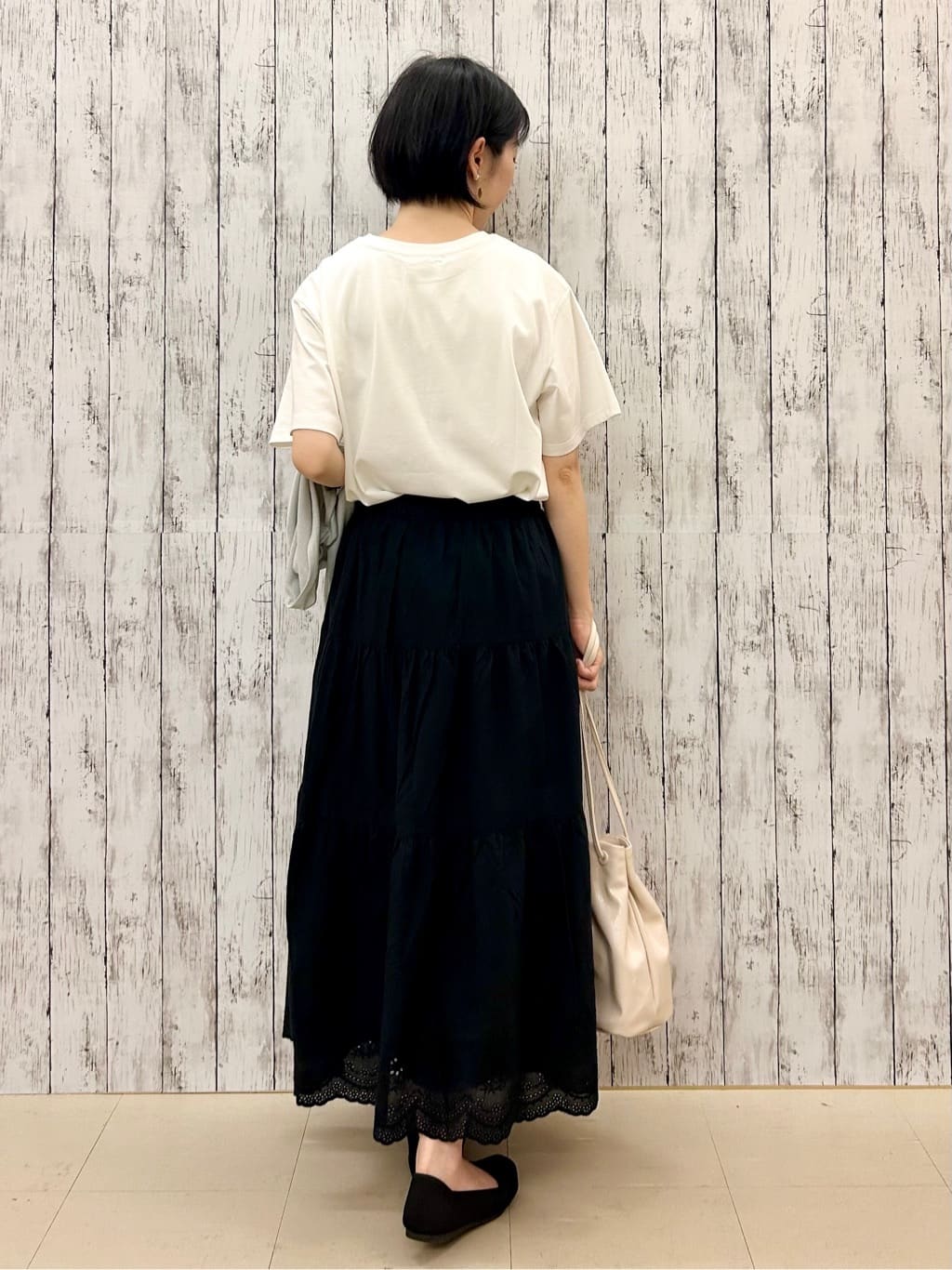 ちぐささんの「SHOO･LA･RUE｜【S-LL/ひんやり/UV】選べる6柄でそれぞれ欲しくなる プリントTシャツ」を使ったコーディネート