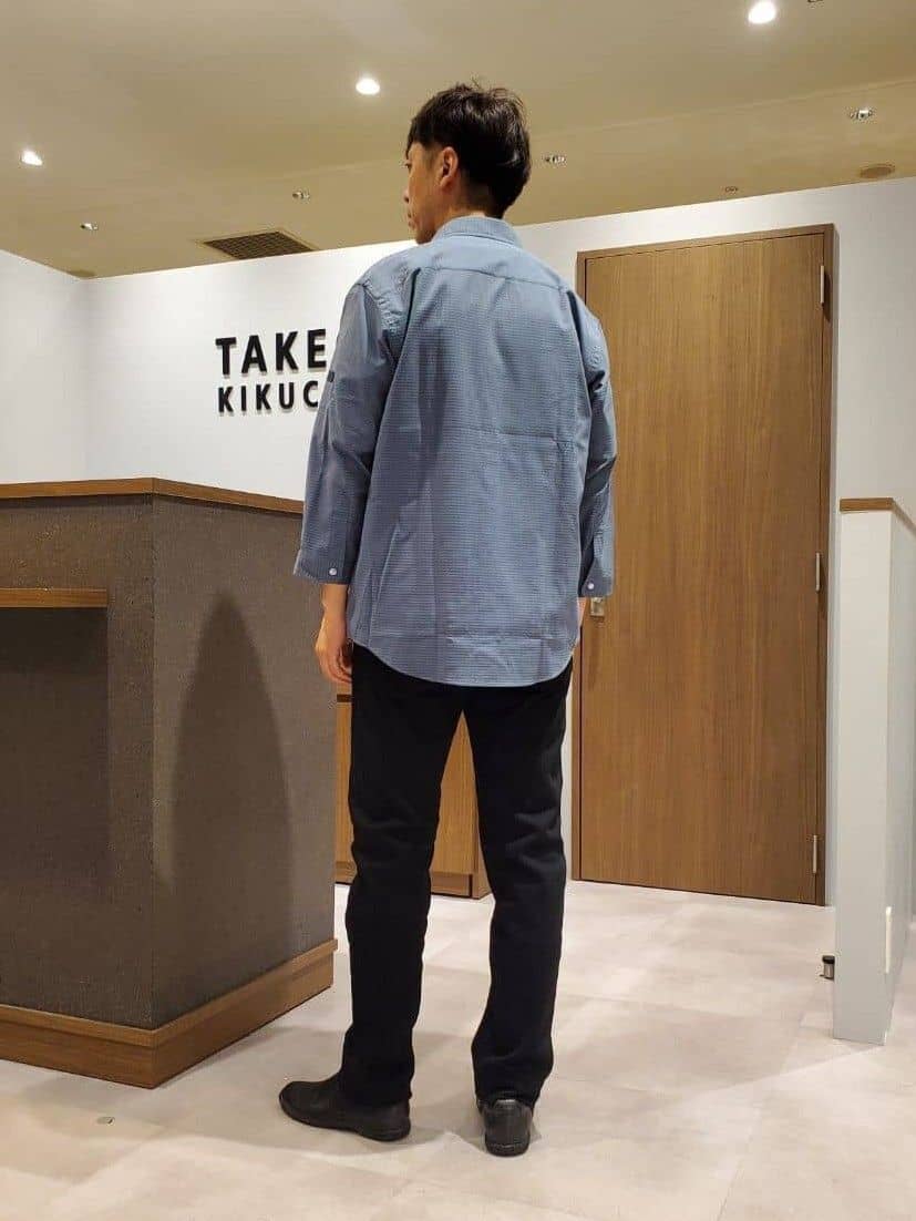 ishidaさんの「TAKEO KIKUCHI｜【COOL CITY WEAR】DotAir（R）サッカー シャツ」を使ったコーディネート