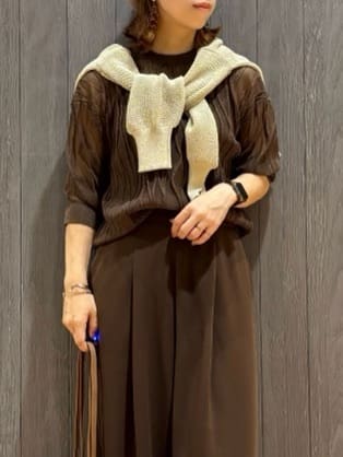 meiさんの「SHOO･LA･RUE｜キラッと光るラメとスパンコールが印象的 メッシュカーディガン」を使ったコーディネート