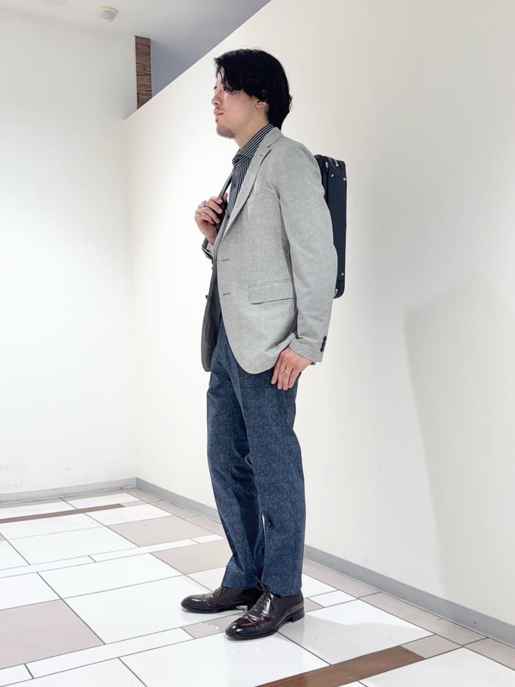 及川さんの「TAKEO KIKUCHI｜【抗菌防臭】COOL DOTS（R）ドビープリント ジャケット」を使ったコーディネート
