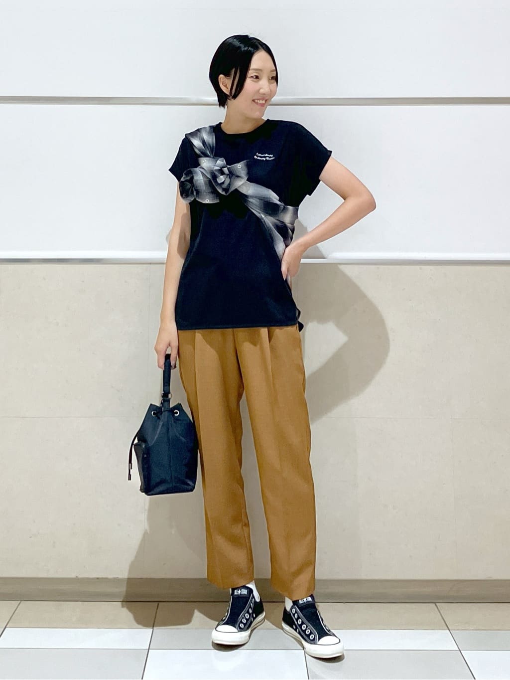 eriko さんの「Dessin｜【洗える】フレンチスリーブロゴ入りTシャツ」を使ったコーディネート