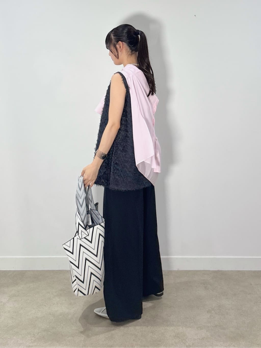 ibukiさんの「INDIVI｜【インナーとしても活躍！】フリンジジャカードチュニック」を使ったコーディネート