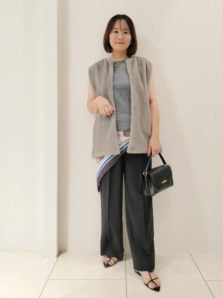 naokoさんの「UNTITLED｜【前後2WAY/アンサンブル可/ゆったり】シアーカーディガン」を使ったコーディネート