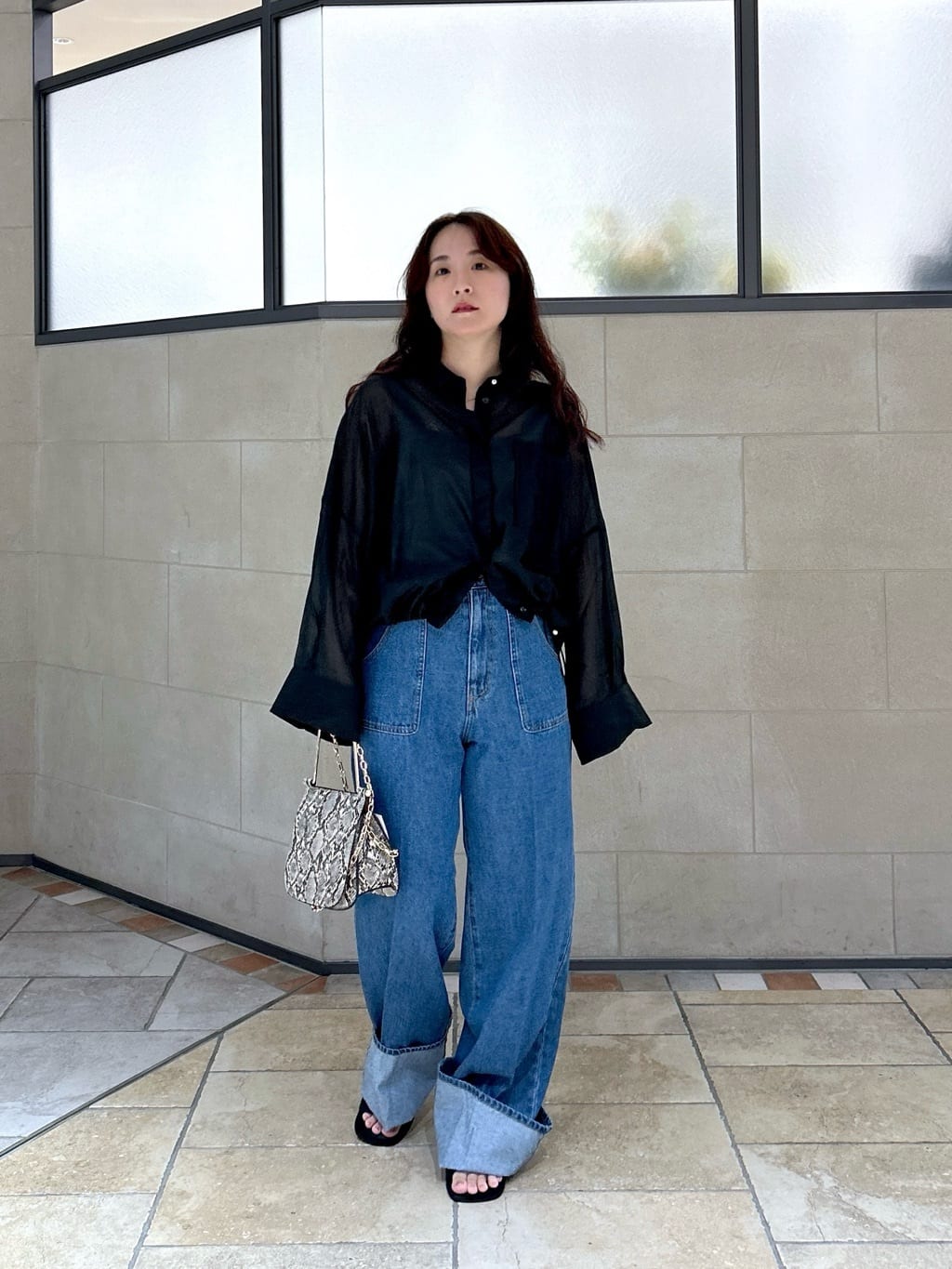 よねさんの「INDIVI｜ロールアップデニム」を使ったコーディネート