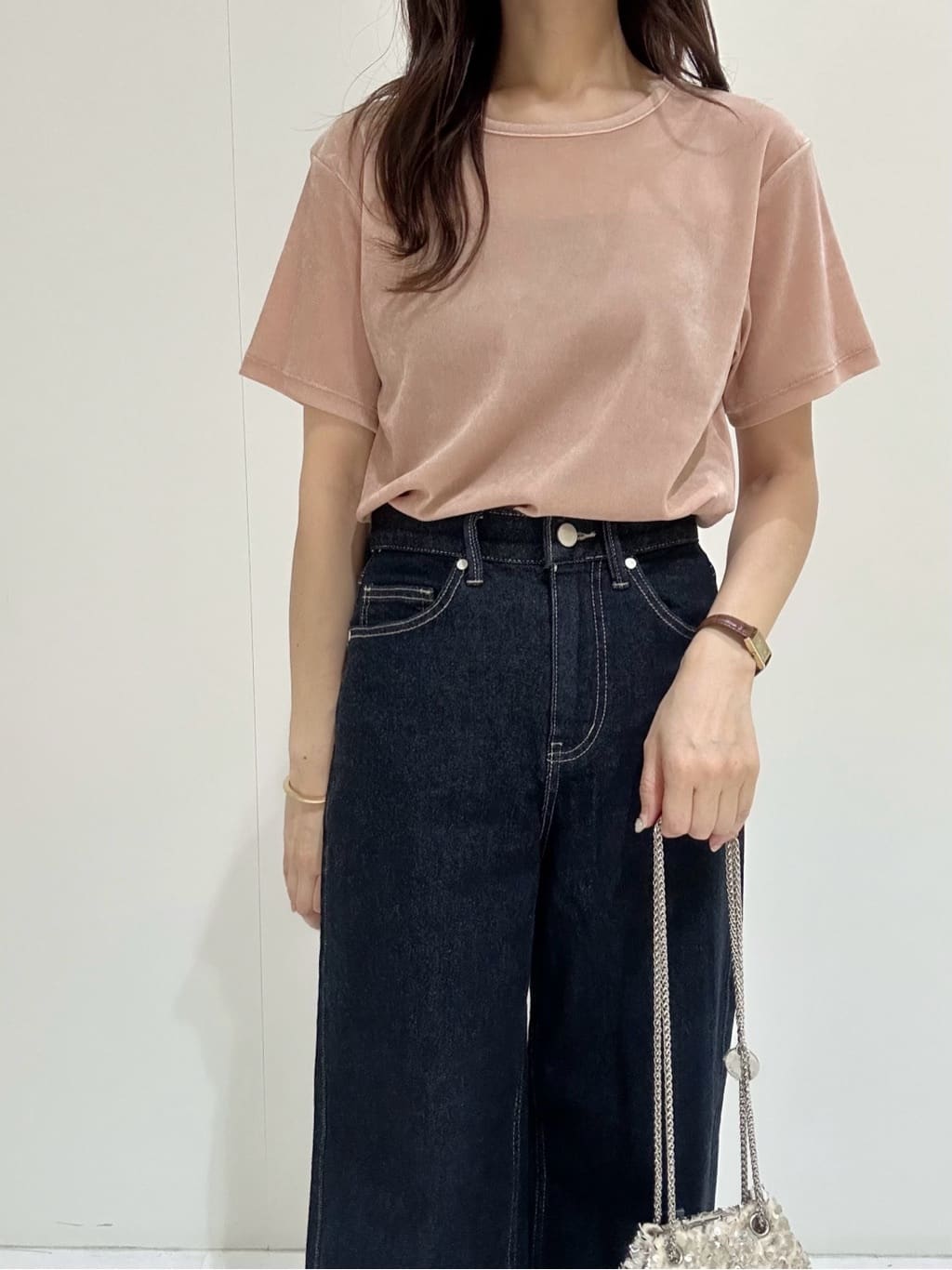 makiさんの「OPAQUE.CLIP｜フロッキーチュールTシャツ【洗濯機洗い可】」を使ったコーディネート