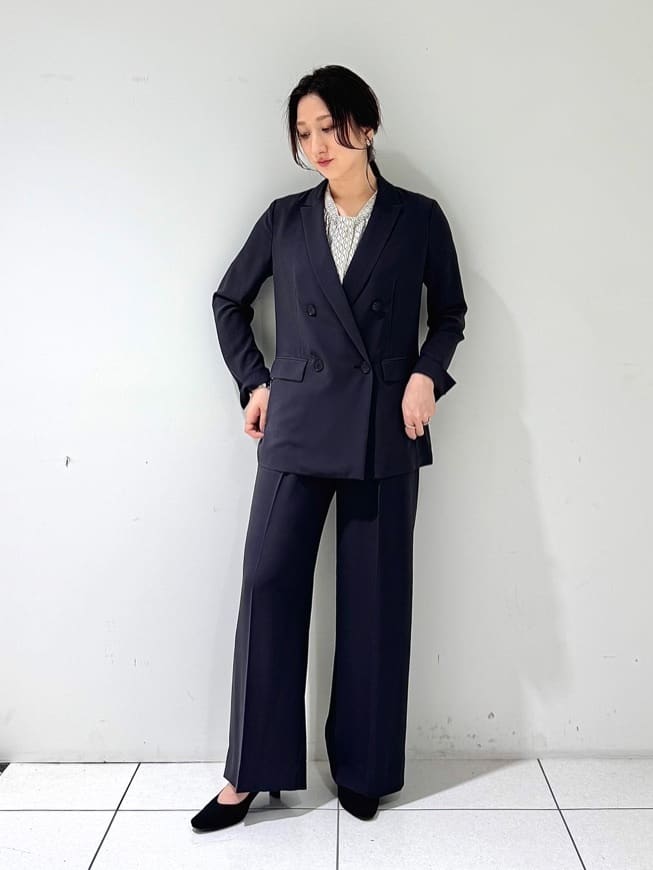 そんさんの「INDIVI｜【軽く羽織れる！】ダブルジャケット」を使ったコーディネート