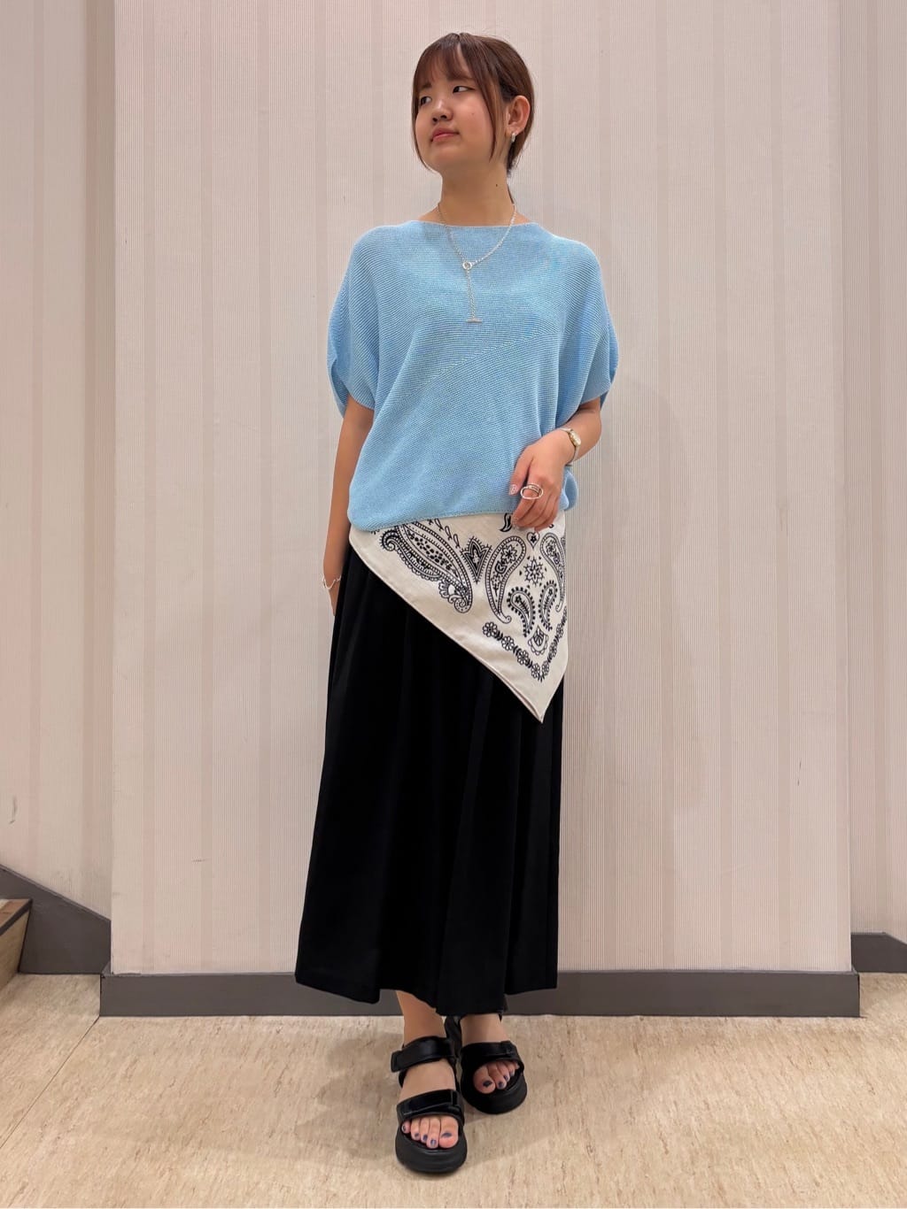 ちひさんの「INDIVI｜【洗える／清涼感◎】ワイドフレアパンツ／スカーチョ」を使ったコーディネート