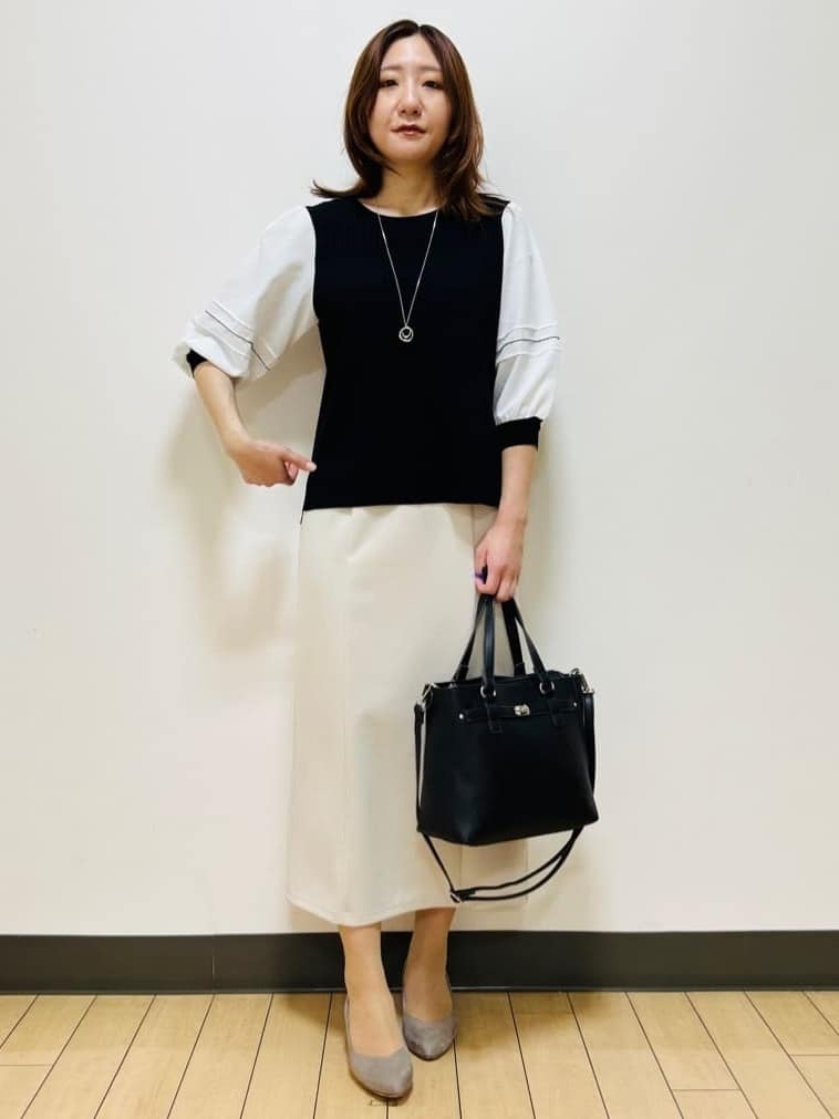 miiiさんの「Reflect｜【WEB先行カラーあり／手洗い可】ジョーゼットスリーブ&times;ニット」を使ったコーディネート