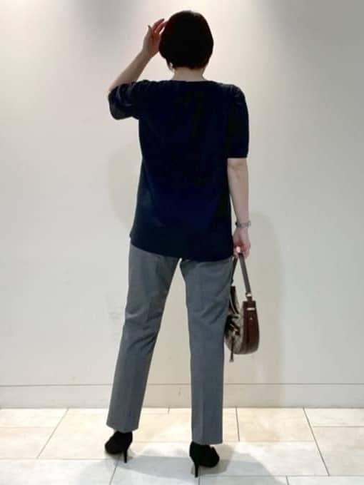 フミさんの「Reflect｜【すっきり見え！長め丈】ピンタックデザインチュニックブラウス」を使ったコーディネート