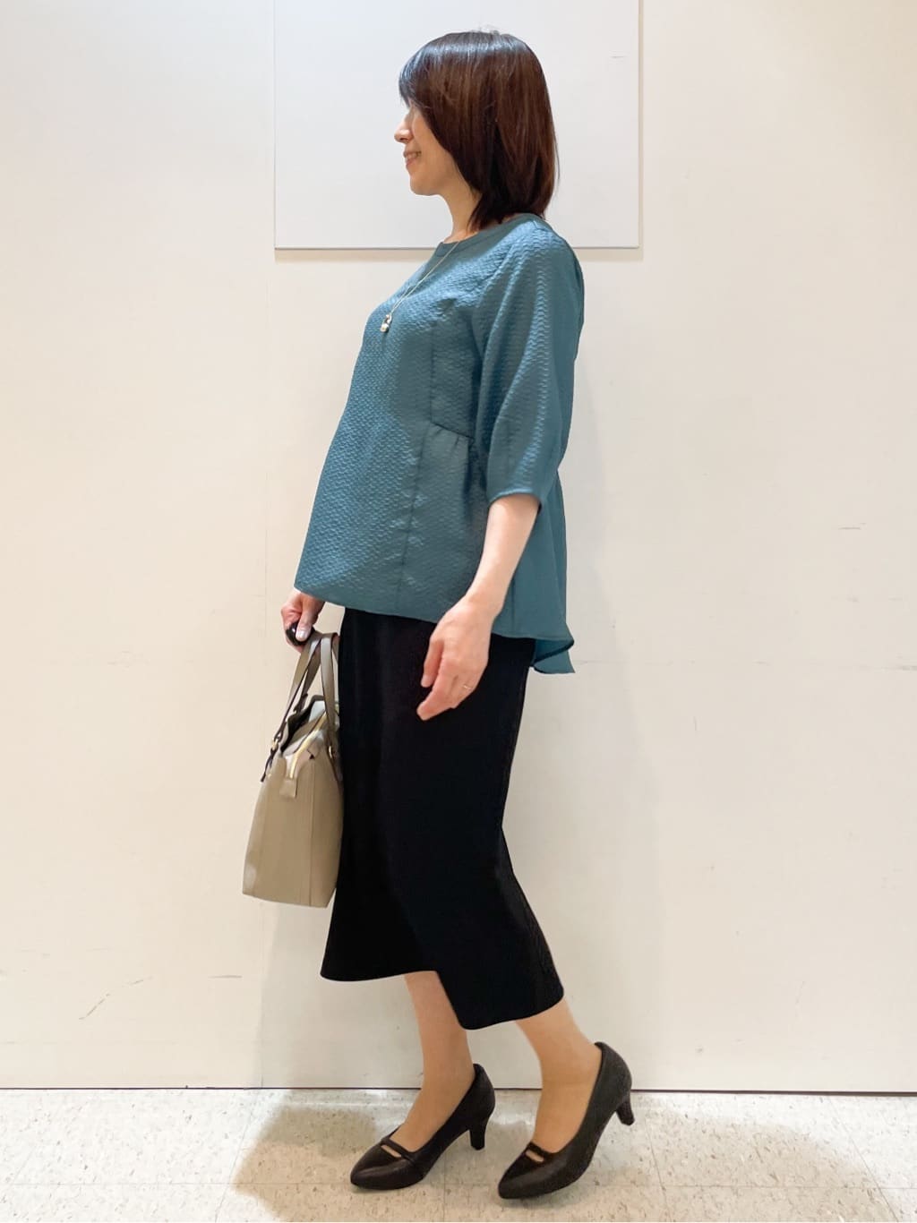 めいさんの「Reflect｜【すっきり見え！長め丈】ペプラムデザインシアーブラウス」を使ったコーディネート
