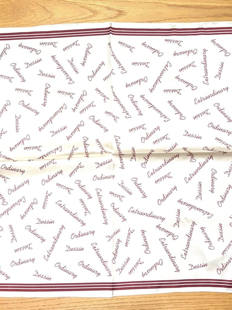 yumiさんの「Dessin｜Dessinロゴスカーフ」を使ったコーディネート