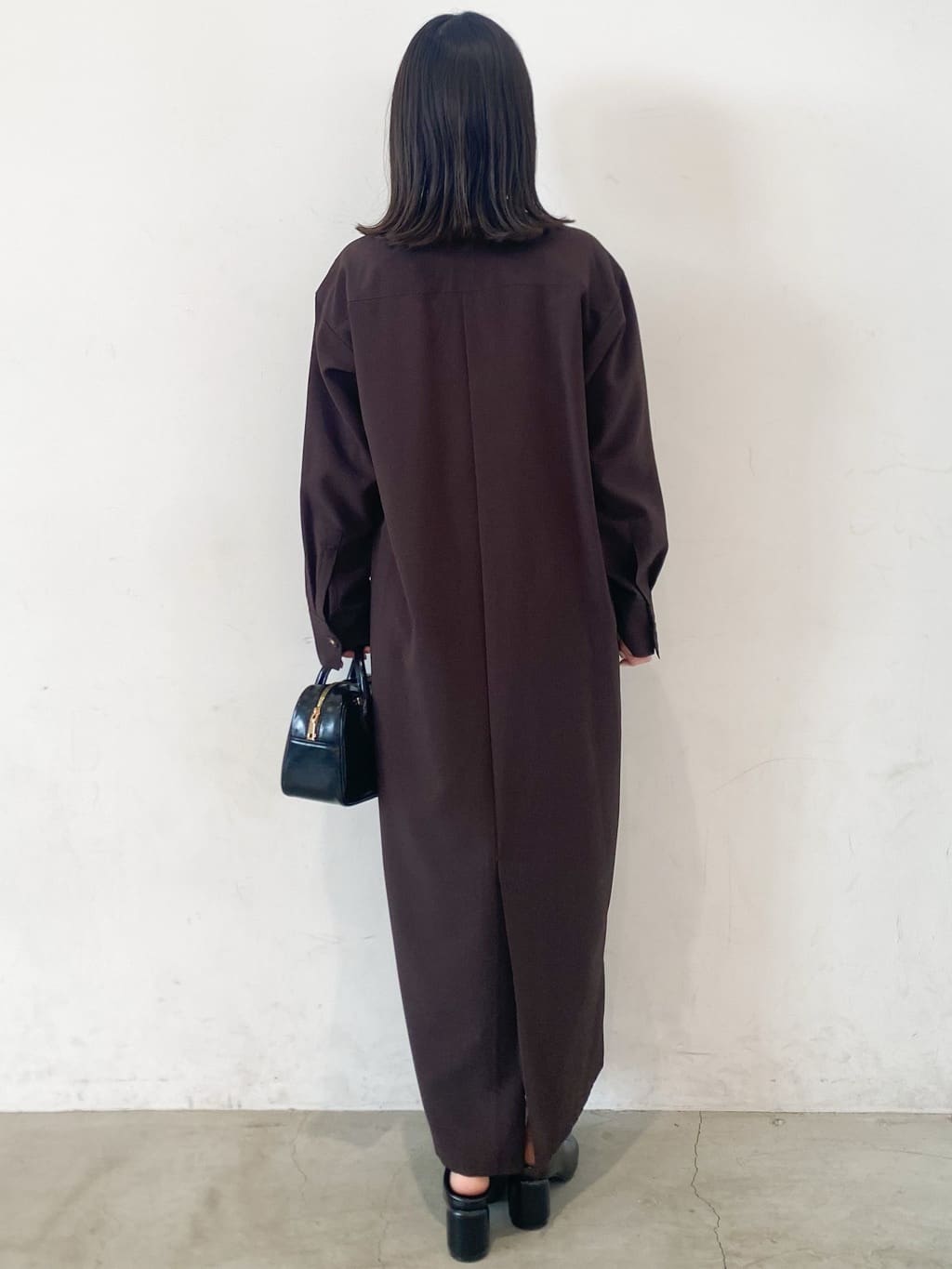 haruさんの「OPAQUE.CLIP｜【es】ダブルポケットロングシャツワンピース【洗濯機OK】」を使ったコーディネート