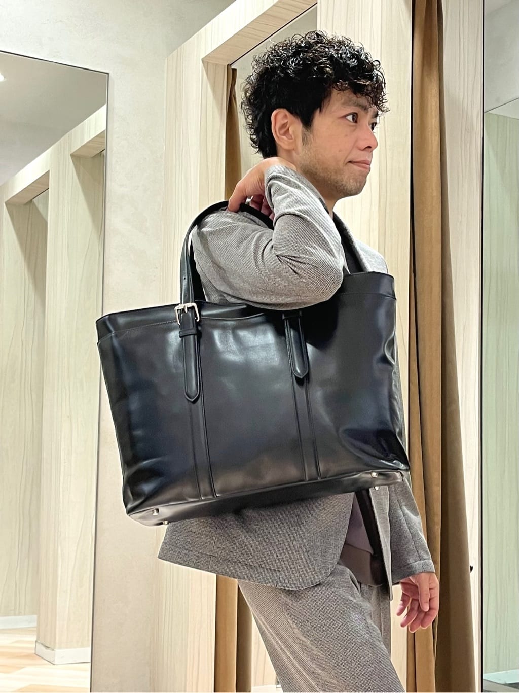 URAさんの「TAKEO KIKUCHI｜ピンジャージ 千鳥 ジャケット」を使ったコーディネート