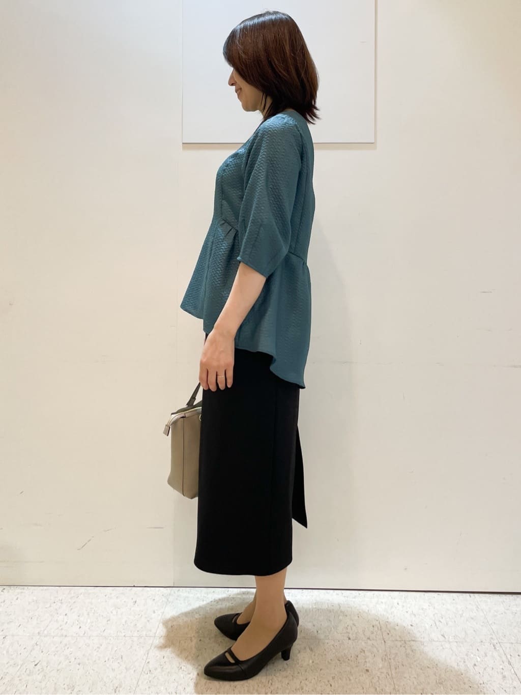 めいさんの「Reflect｜【すっきり見え！長め丈】ペプラムデザインシアーブラウス」を使ったコーディネート