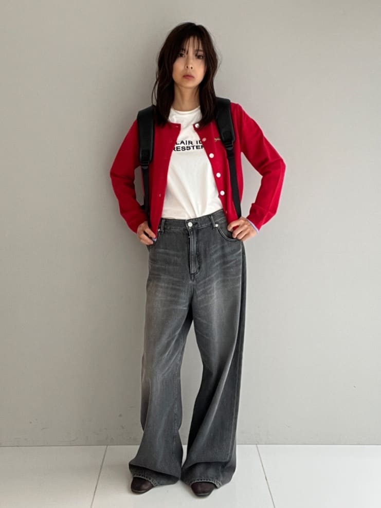 misaさんの「DRESSTERIOR｜ヴィンテージ加工ワイドデニムパンツ」を使ったコーディネート