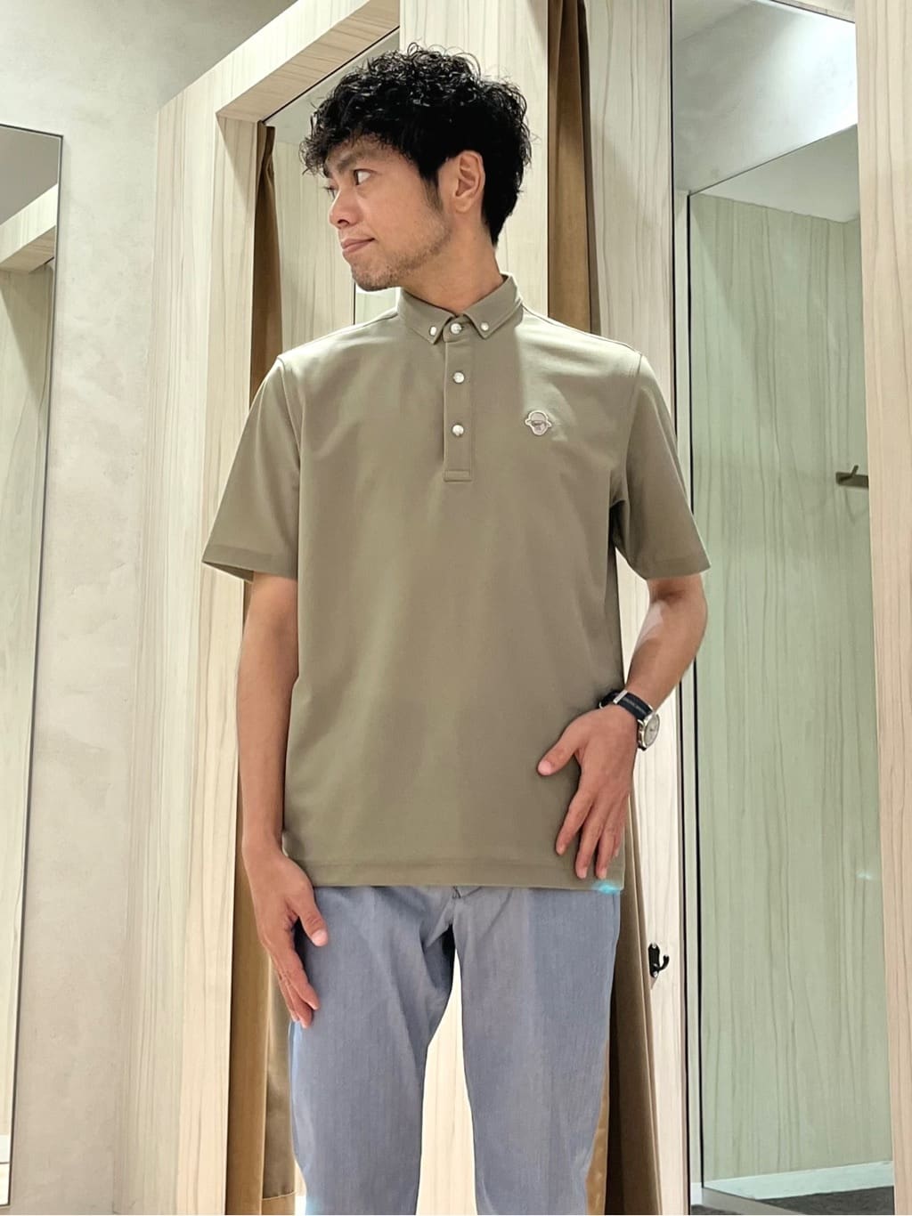 URAさんの「TAKEO KIKUCHI｜【全7サイズ&times;8色展開！】トップマルチヘリンボン パンツ」を使ったコーディネート