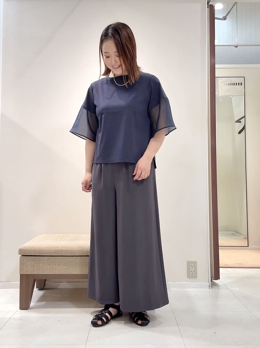 YUIさんの「UNTITLED｜【洗える/五分袖】シアースリーブ プルオーバー」を使ったコーディネート