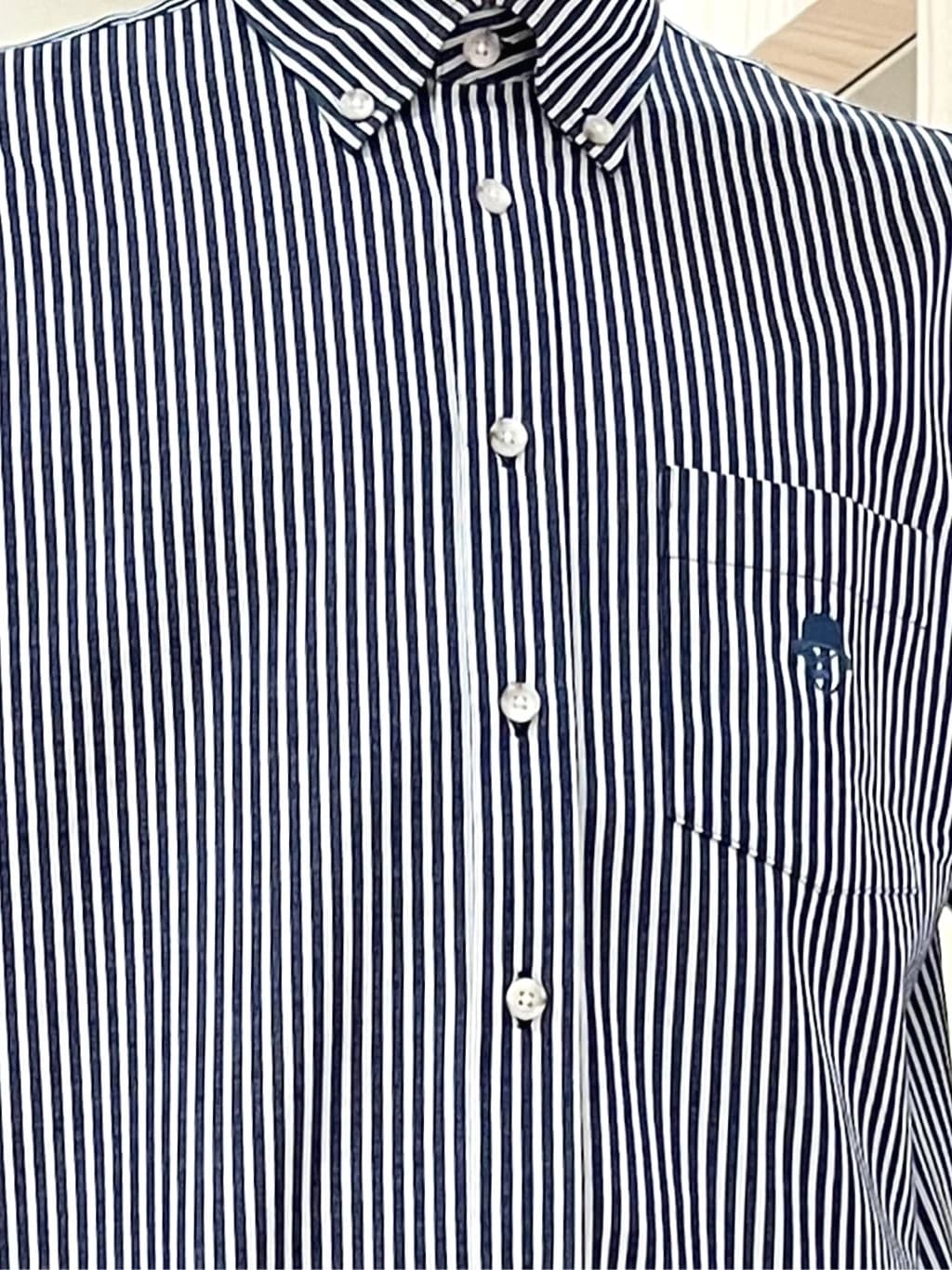 URAさんの「TAKEO KIKUCHI｜【COOL CITY WEAR】ストライプジャージ ボタンダウンシャツ /接触冷感」を使ったコーディネート