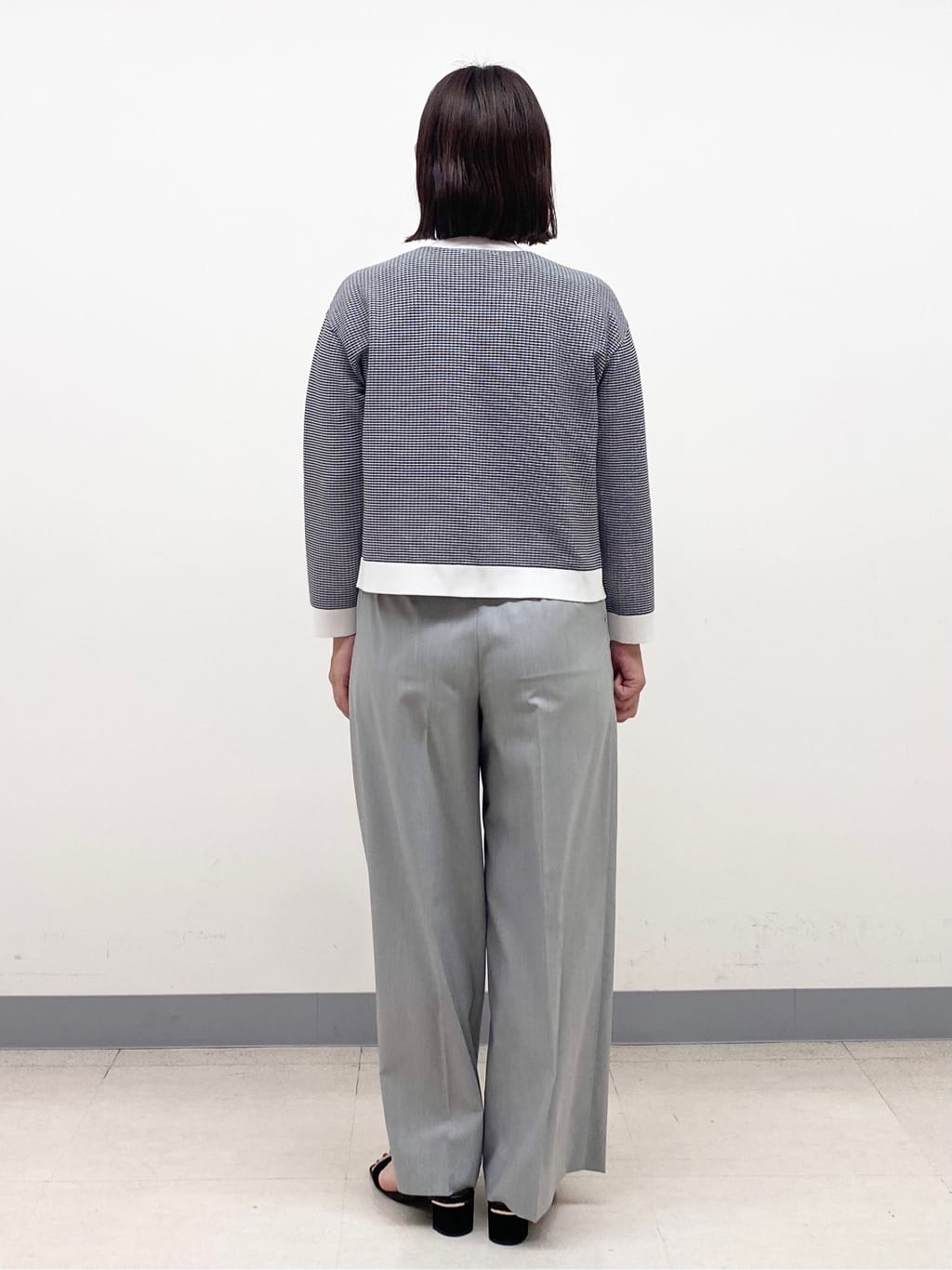 YUKARIさんの「INDIVI｜【軽く羽織れる/洗える】ジャケット風カーディガン」を使ったコーディネート