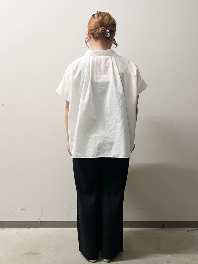 なかさんの「OPAQUE.CLIP｜《andGIRL掲載》リラクシーシャツ【洗濯機洗い可】」を使ったコーディネート