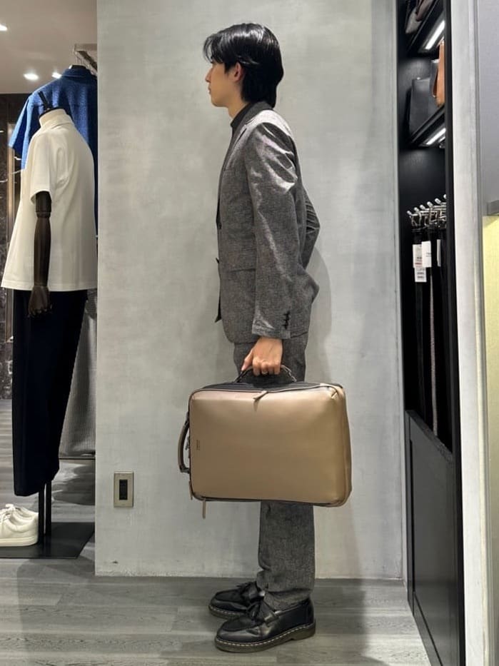 kotonaさんの「TAKEO KIKUCHI｜【抗菌防臭】COOL DOTS（R）ドビープリント パンツ」を使ったコーディネート