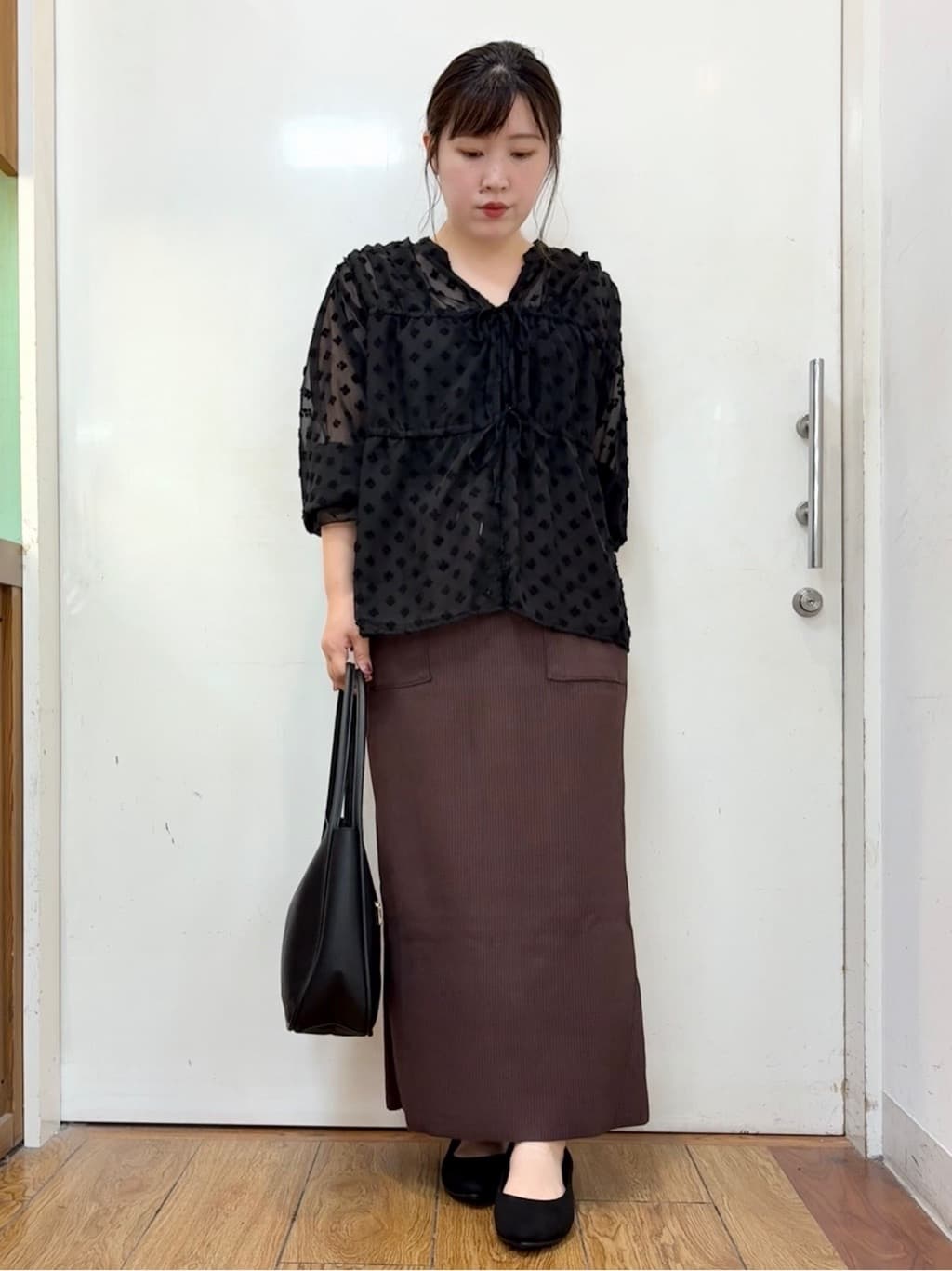 だいわさんの「SHOO･LA･RUE｜ラクチン フラットパンプス」を使ったコーディネート
