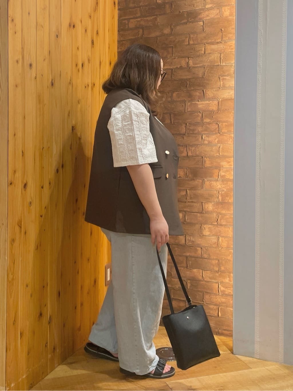 Risaさんの「SHOO･LA･RUE｜【S-LL/セットアップ可/洗濯後しわになりにくい】ダブルベスト」を使ったコーディネート