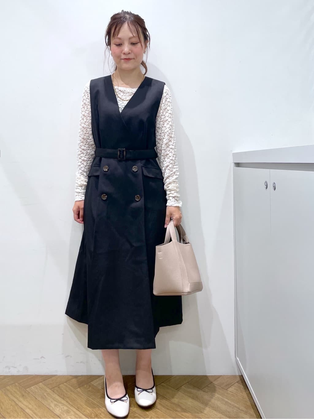 Junさんの「index｜モールレースシアートップス【洗濯機OK】」を使ったコーディネート