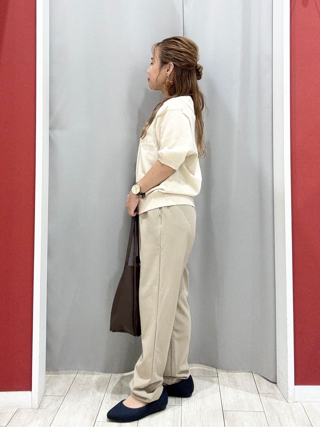shioさんの「SHOO･LA･RUE｜【S-LL/洗える】大人の抜け感 スキッパーニット」を使ったコーディネート