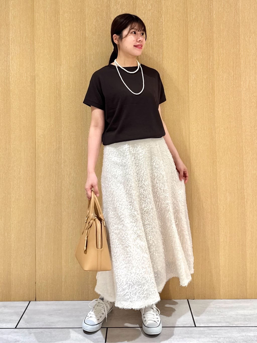 nanaさんの「UNTITLED｜【洗える/前後2WAY】ネックプルオーバーニット」を使ったコーディネート