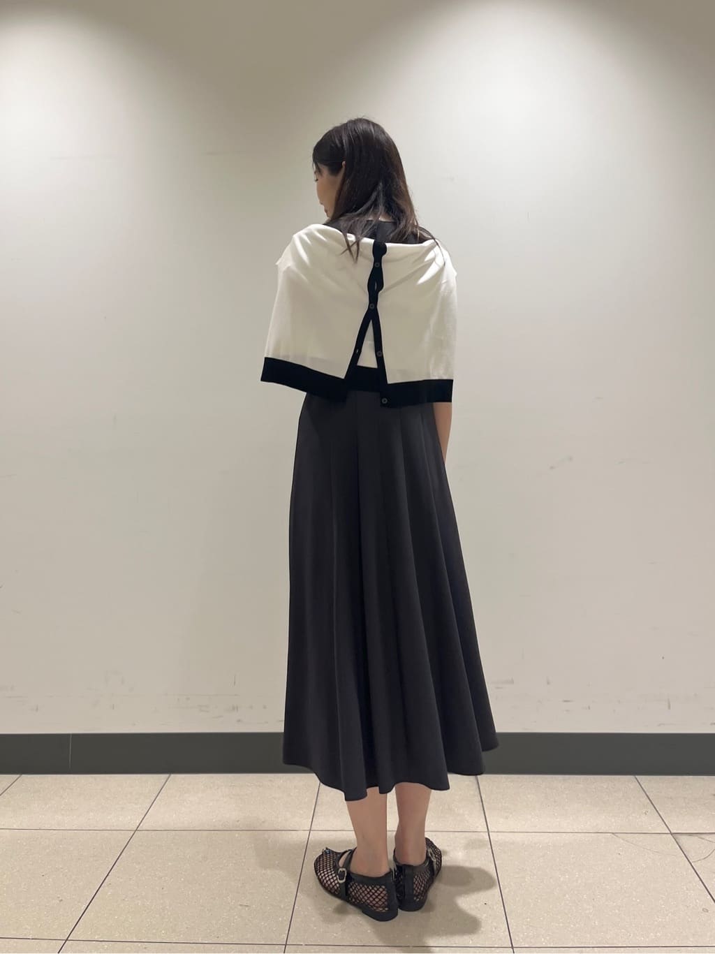 shokoさんの「INDIVI｜【美シルエット】ノースリーブワンピース」を使ったコーディネート