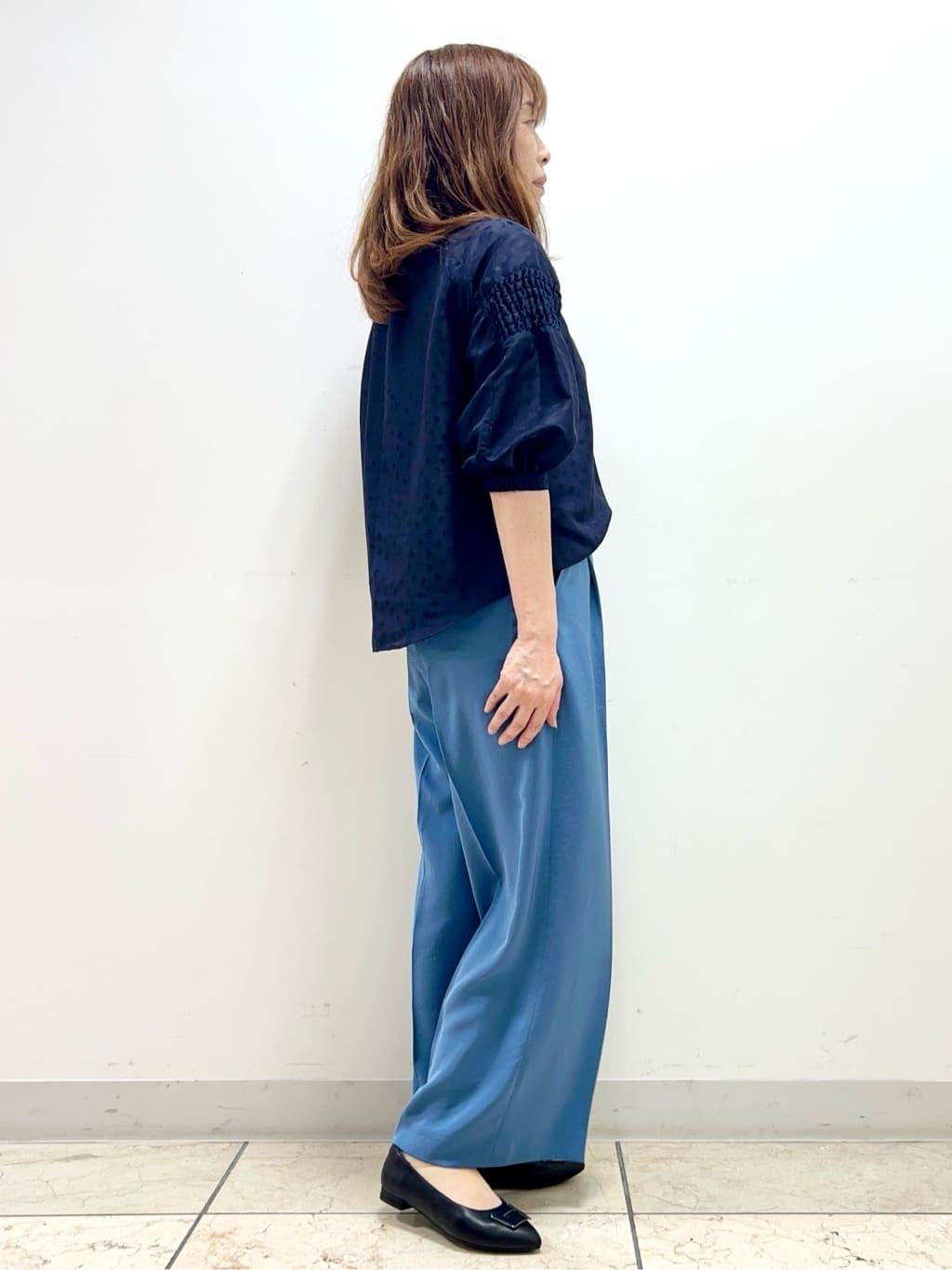 yuさんの「Reflect｜【透けない】フルレングスワイドストレートパンツ」を使ったコーディネート