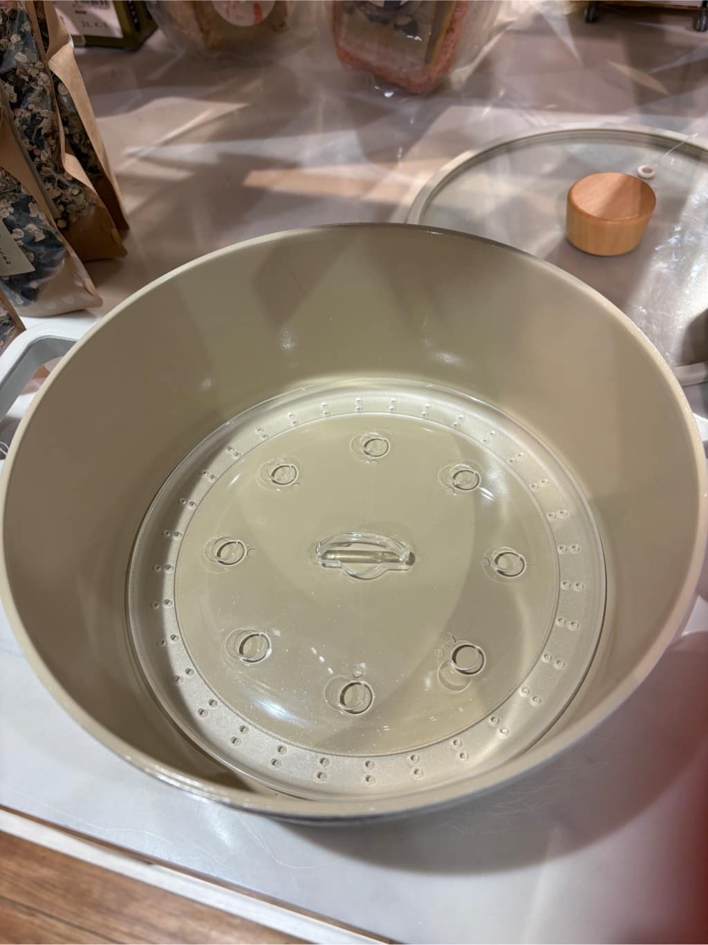 mioさんの「212 KITCHEN STORE｜キッチンアシスト落とし蓋 M」を使ったコーディネート