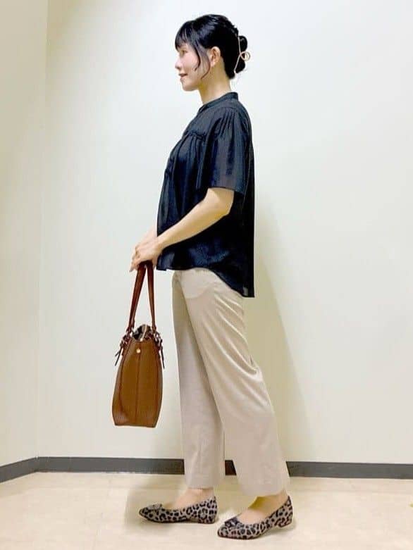  beni_gingerさんの「Reflect｜【選べる5色◎／マシンウォッシュ可】シャーリングデザインブラウス」を使ったコーディネート
