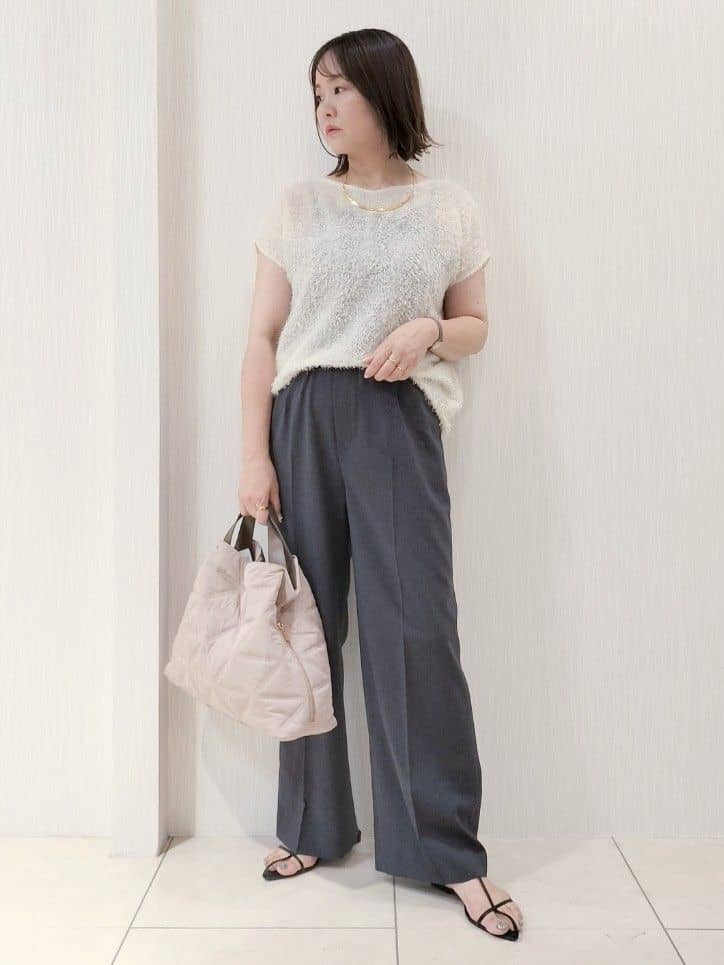 naokoさんの「UNTITLED｜【UV/はっ水/セットアップ可】リラククールパンツ」を使ったコーディネート