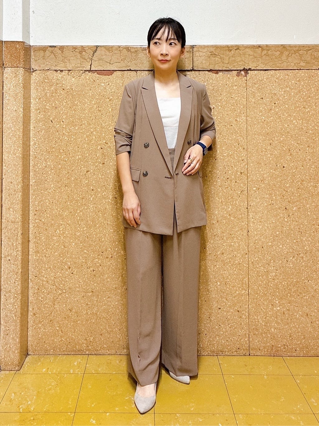 hattoriさんの「INDIVI｜【軽く羽織れる！】ダブルジャケット」を使ったコーディネート