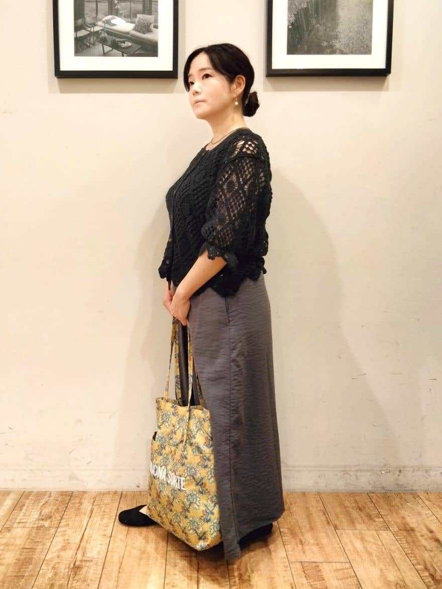 SHOOLARUEさんの「SHOO･LA･RUE｜【2WAY】大人のほんのり甘いスタイルに クロシェレースカーディガン」を使ったコーディネート