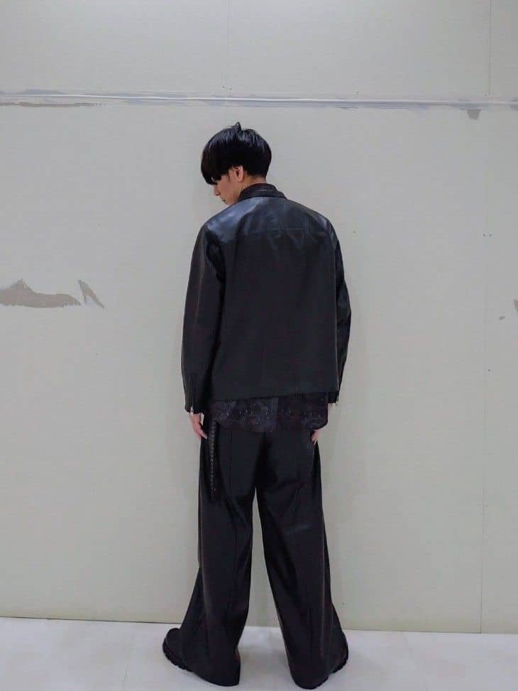 KENさんの「tk.TAKEO KIKUCHI｜グランパバギースラックス」を使ったコーディネート