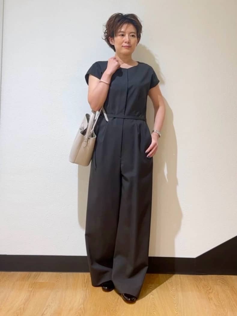 MAYUMIさんの「UNTITLED｜【きれいめ/オールインワン】梳毛調合繊コンビネゾン」を使ったコーディネート