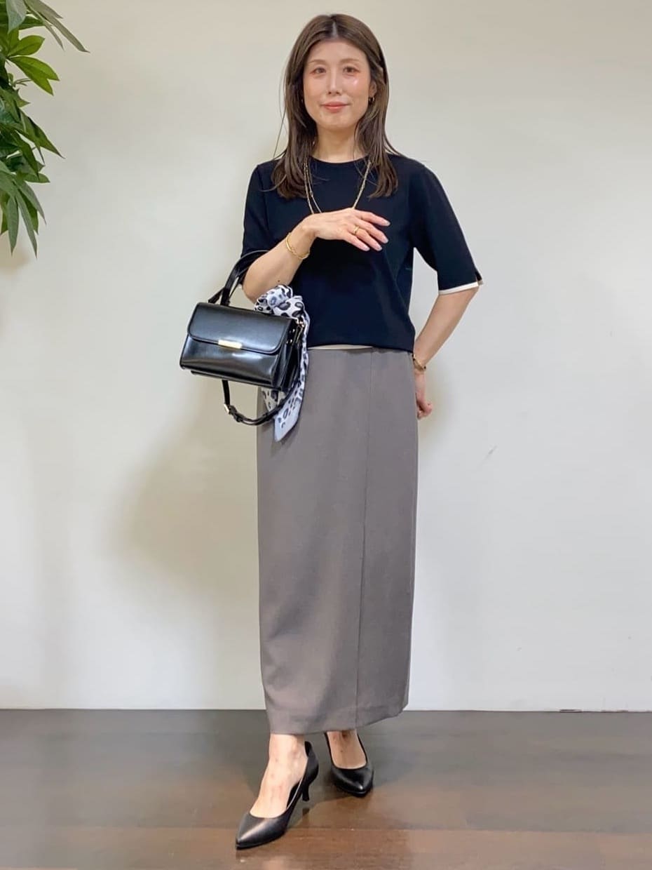 tomoさんの「UNTITLED｜【日本製・本革】Comfit Dresser Pumps（コンフィットドレッサーパンプス）」を使ったコーディネート