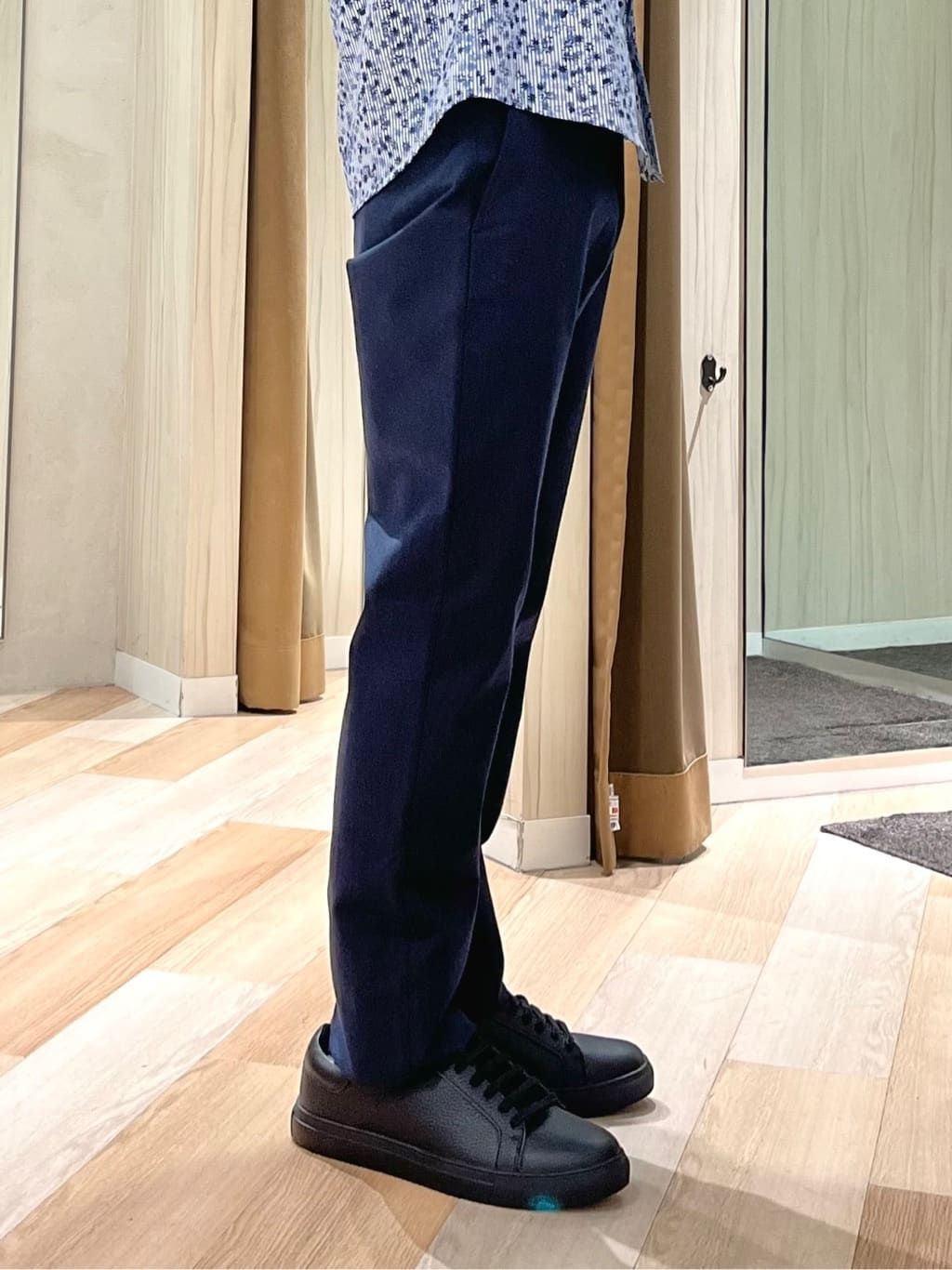 URAさんの「TAKEO KIKUCHI｜ストライプ小花 長袖シャツ」を使ったコーディネート