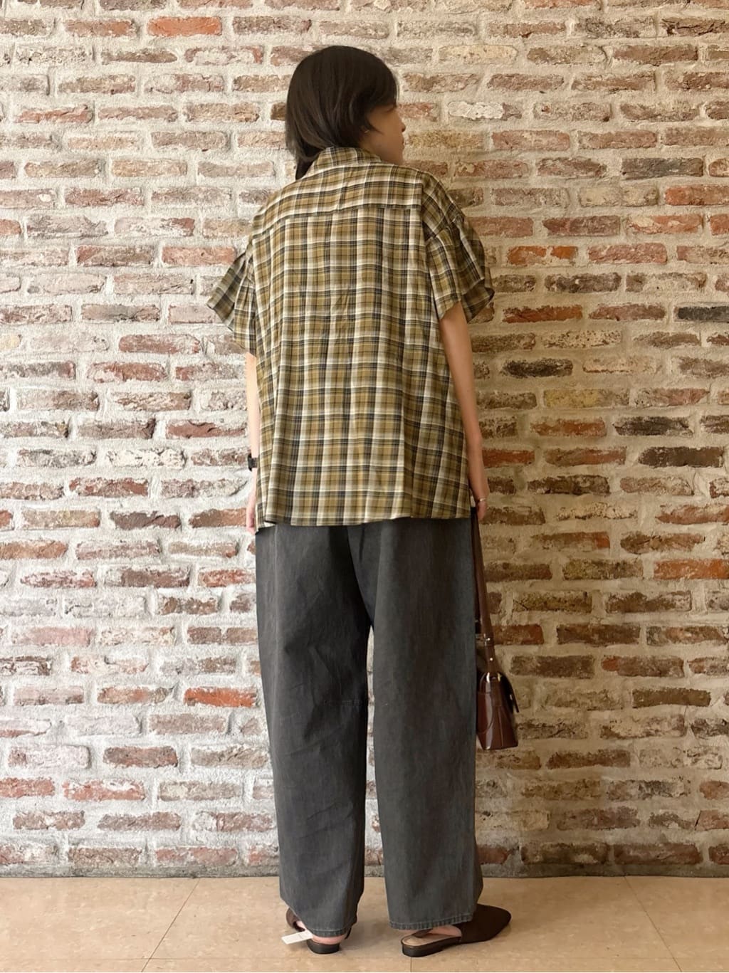 しばさんの「THE SHOP TK｜チェック柄チュニックブラウス」を使ったコーディネート
