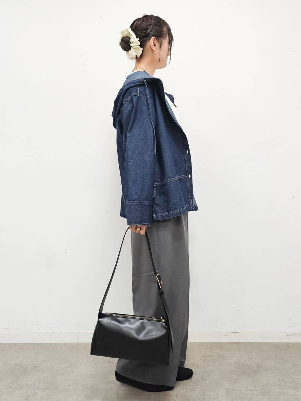 ゆゆさんの「SHOO･LA･RUE｜【S-LL/ひんやり/UV】二の腕をきれいにカバー ショルダータックトップス」を使ったコーディネート