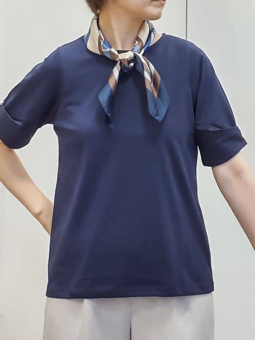 やまちゃんさんの「grove｜柄アソート大判スカーフ」を使ったコーディネート