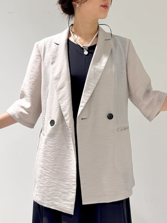そんさんの「INDIVI｜【美シルエット】ノースリーブワンピース」を使ったコーディネート