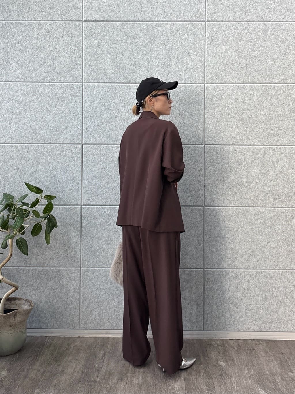 kotakiさんの「INDIVI｜Comfy SET UP｜イージーストレートワイドパンツ【セットアップ対応／通勤/カセット服】」を使ったコーディネート