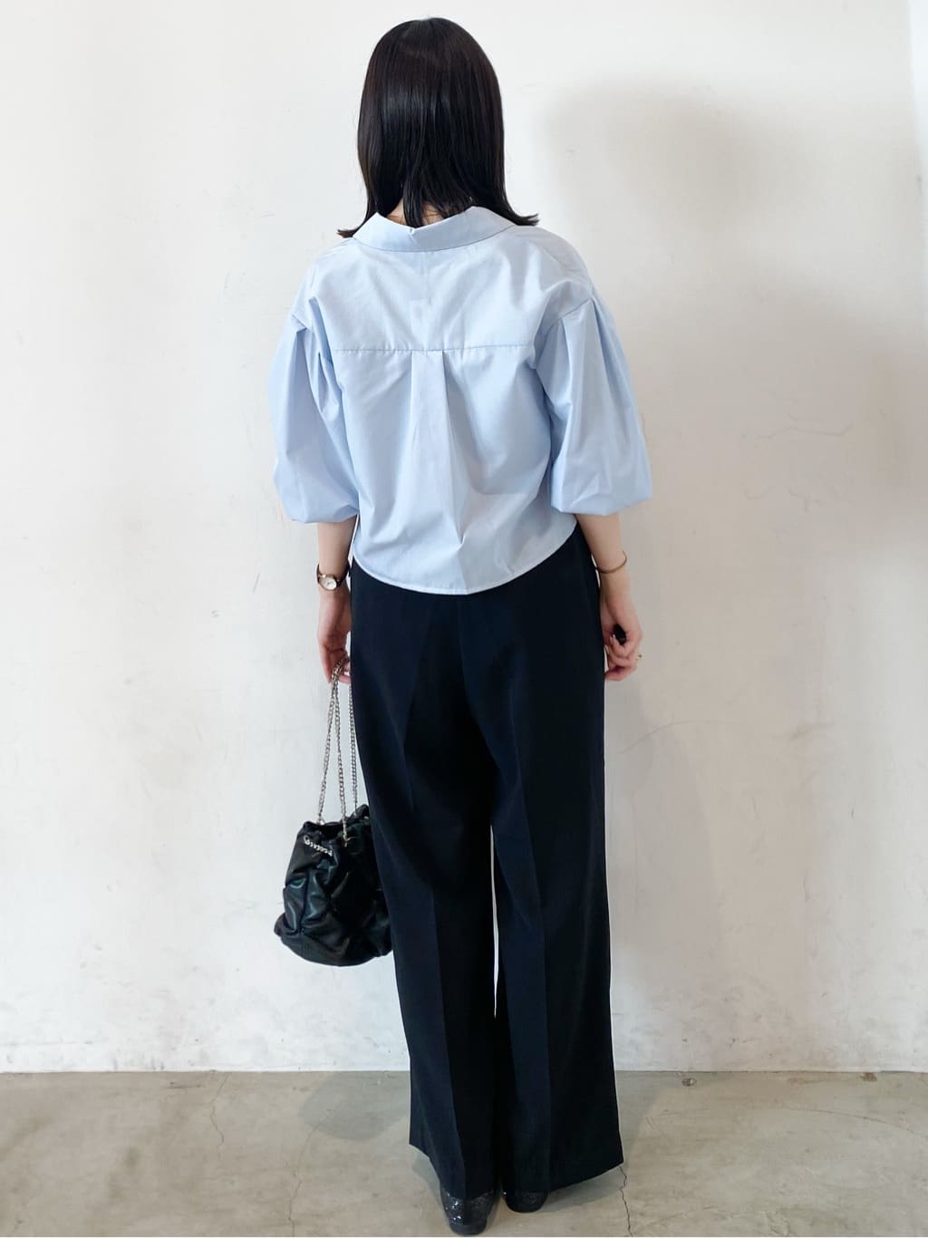 haruさんの「OPAQUE.CLIP｜バルーンスリーブシャツ【洗濯機洗い可】」を使ったコーディネート